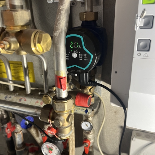 Service af fjernvarmeanlæg i Ikast