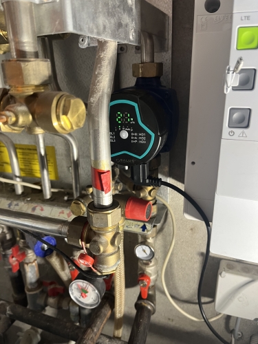 Service af fjernvarmeanlæg i Ikast