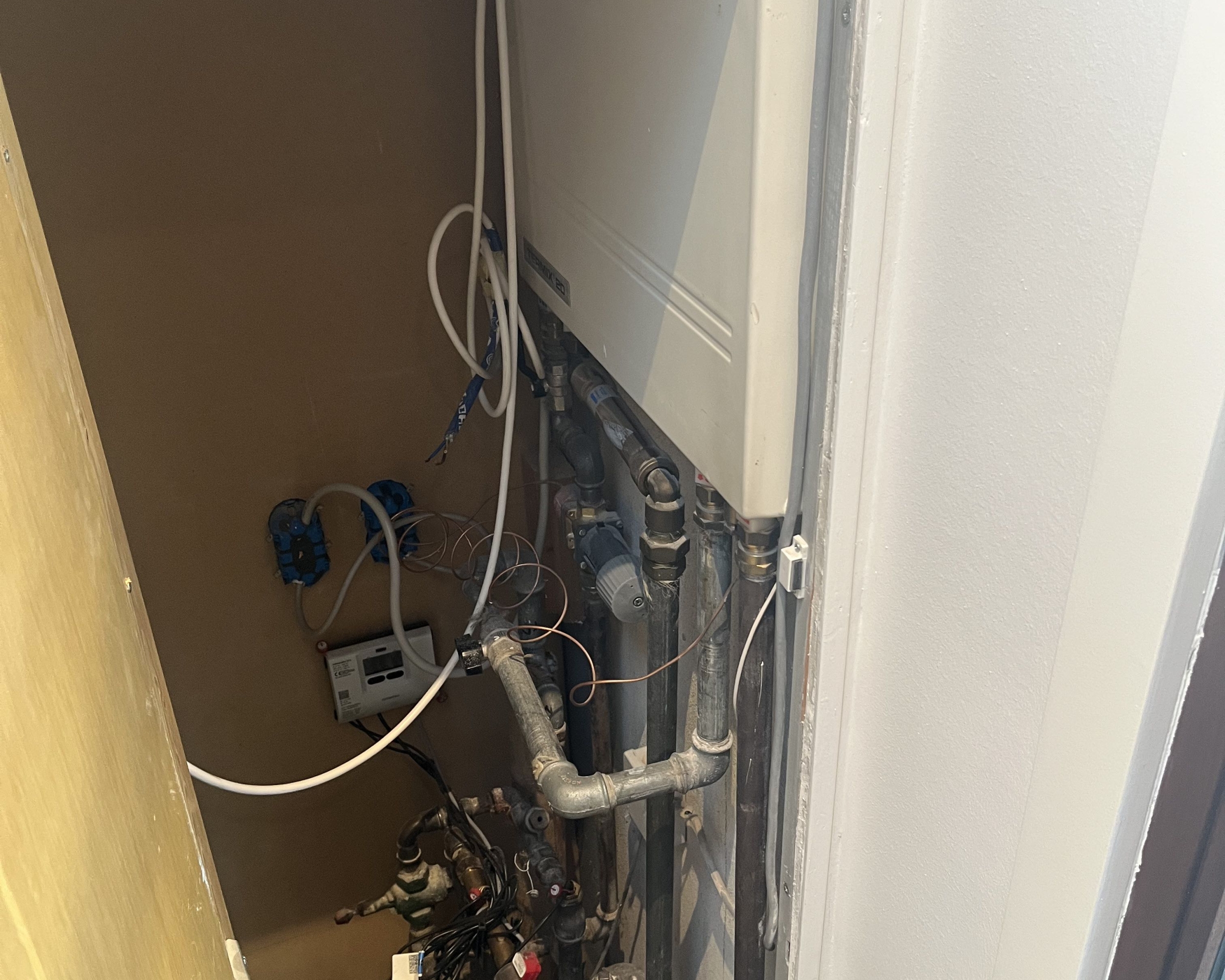 Service af fjernvarmeanlæg i Ikast